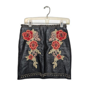 Romeo and Juliet Couture Black Studded Floral Mini Skirt Sz S